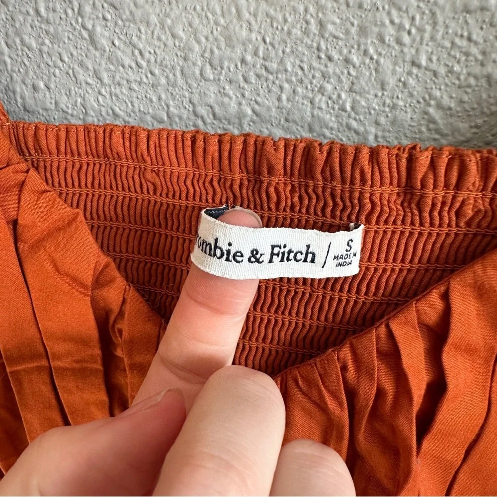 Abercrombie & Fitch Rust Puff Sleeve Crop Blouse Small